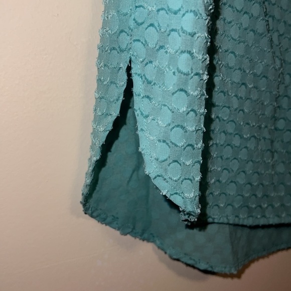 Women’s Talbots soft textured tunic style top size medium - Picture 4 of 6